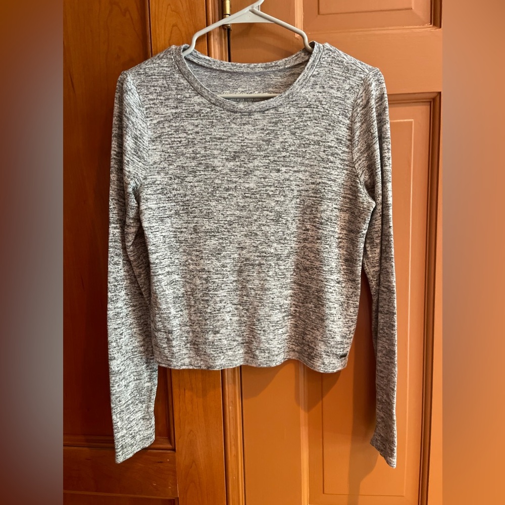 Hollister Must Have Collection Grey Long Sleeve Shirt